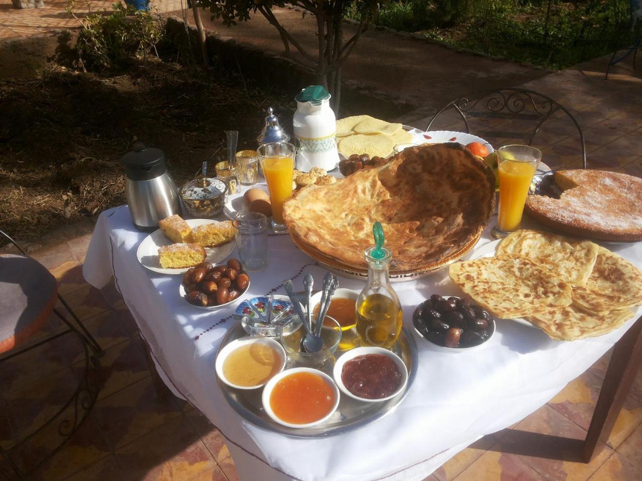 Bassatine Skoura Bed & Breakfast Dış mekan fotoğraf